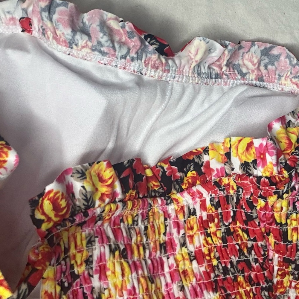 Floral Smocked Tube Top - Picture 5 of 6